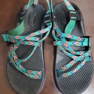 Chaco Girls Size 5 teal purple and peach